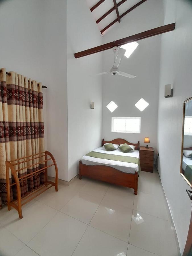 Jasmine Apartments Negombo Eksteriør billede