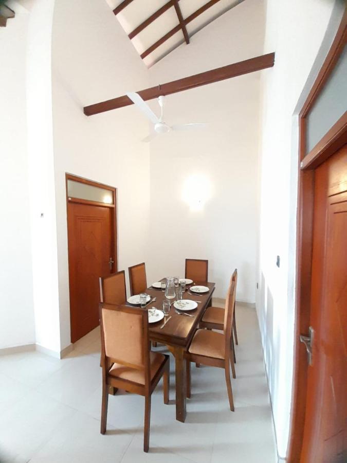 Jasmine Apartments Negombo Eksteriør billede