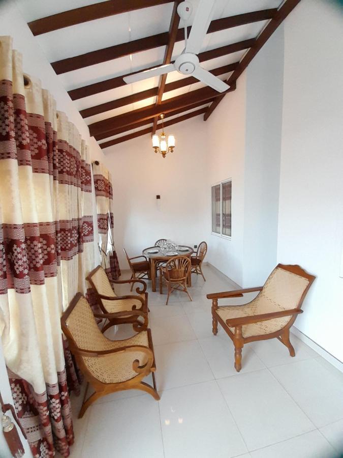 Jasmine Apartments Negombo Eksteriør billede