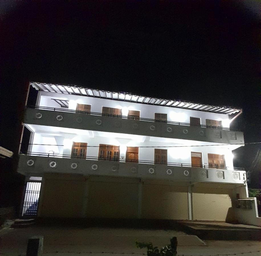 Jasmine Apartments Negombo Eksteriør billede