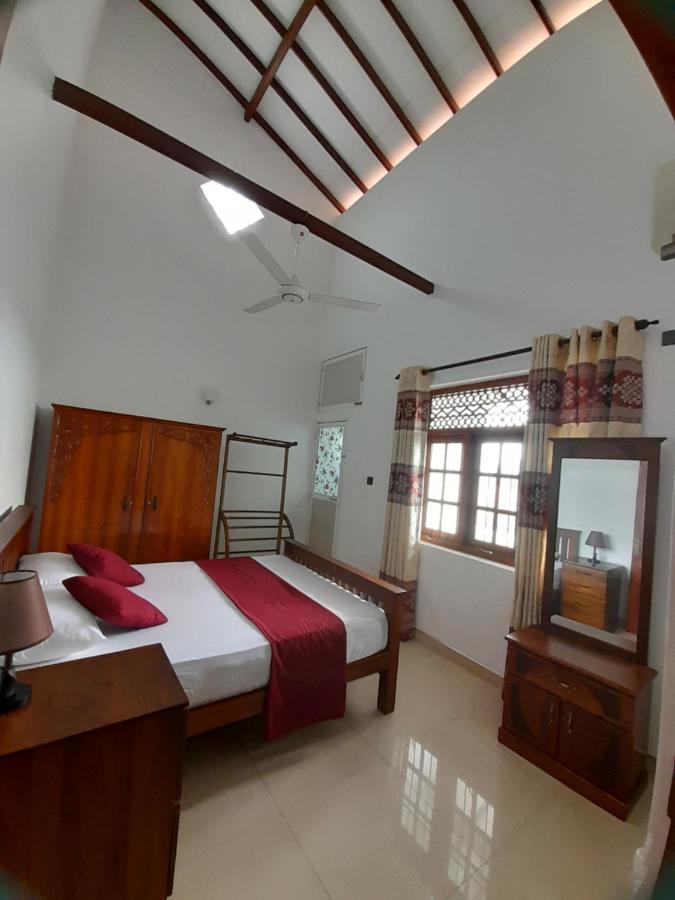 Jasmine Apartments Negombo Eksteriør billede