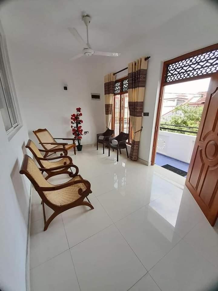 Jasmine Apartments Negombo Eksteriør billede